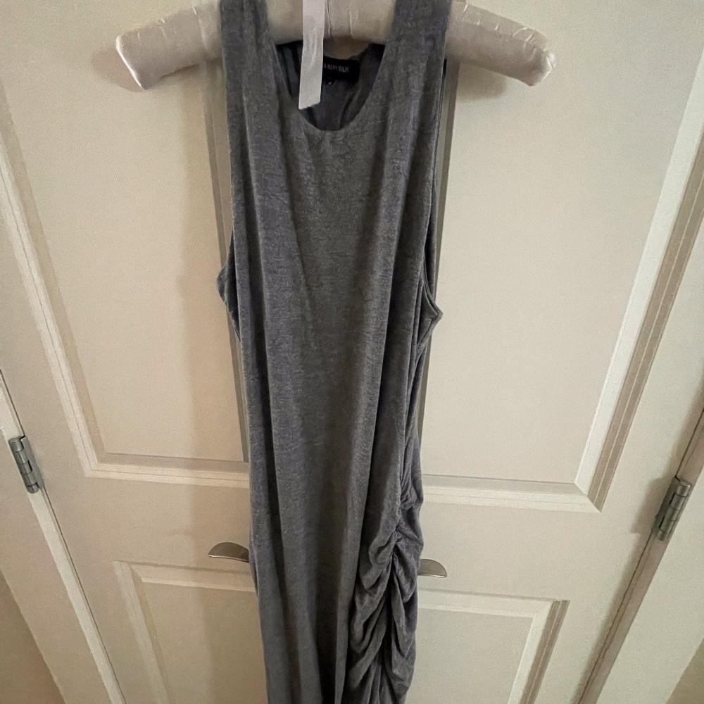 Banana Republic Women's Midi Grey XS Sleeveless Ruched dress